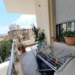 Blue Fish Apartamento Sarandë