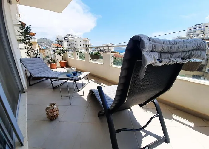 Blue Fish Saranda Apartment Daire