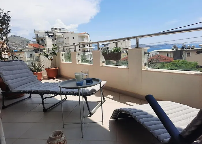 Blue Fish Saranda Apartment Daire