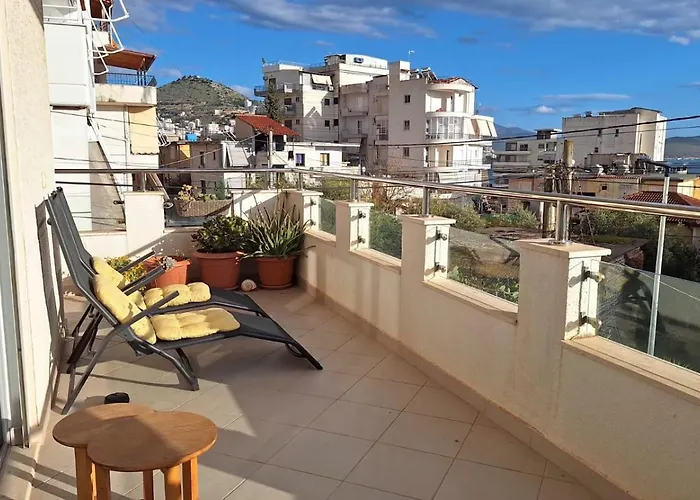 Blue Fish Saranda Apartment Daire